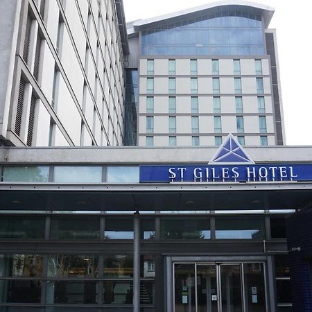 St Giles Heathrow - A St Giles Hotel Feltham Екстер'єр фото