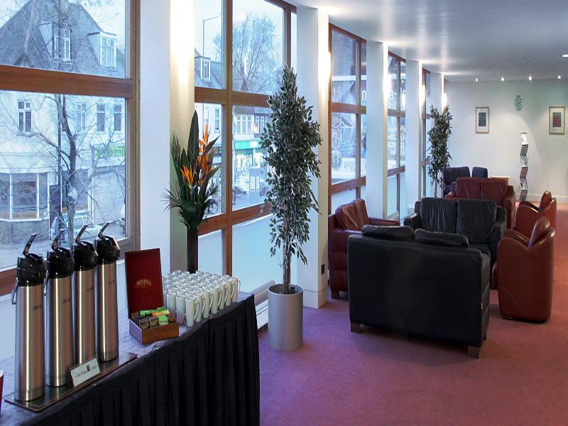 St Giles Heathrow - A St Giles Hotel Feltham Екстер'єр фото
