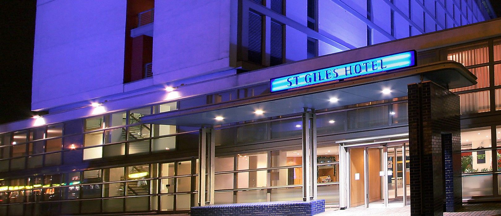 St Giles Heathrow - A St Giles Hotel Feltham Екстер'єр фото