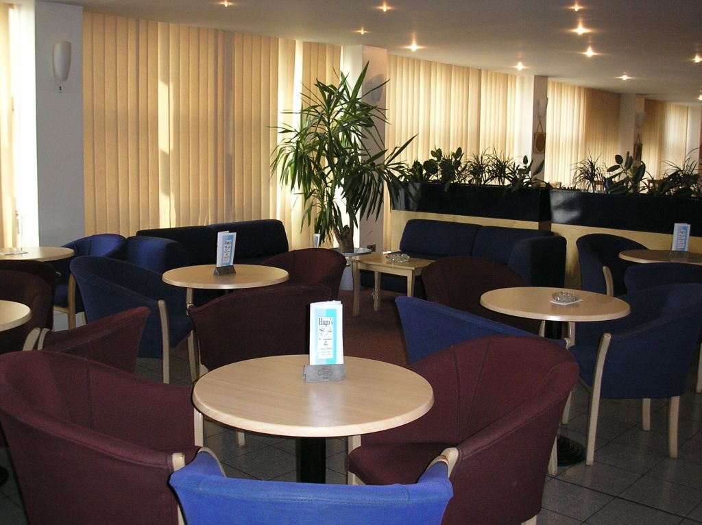 St Giles Heathrow - A St Giles Hotel Feltham Екстер'єр фото